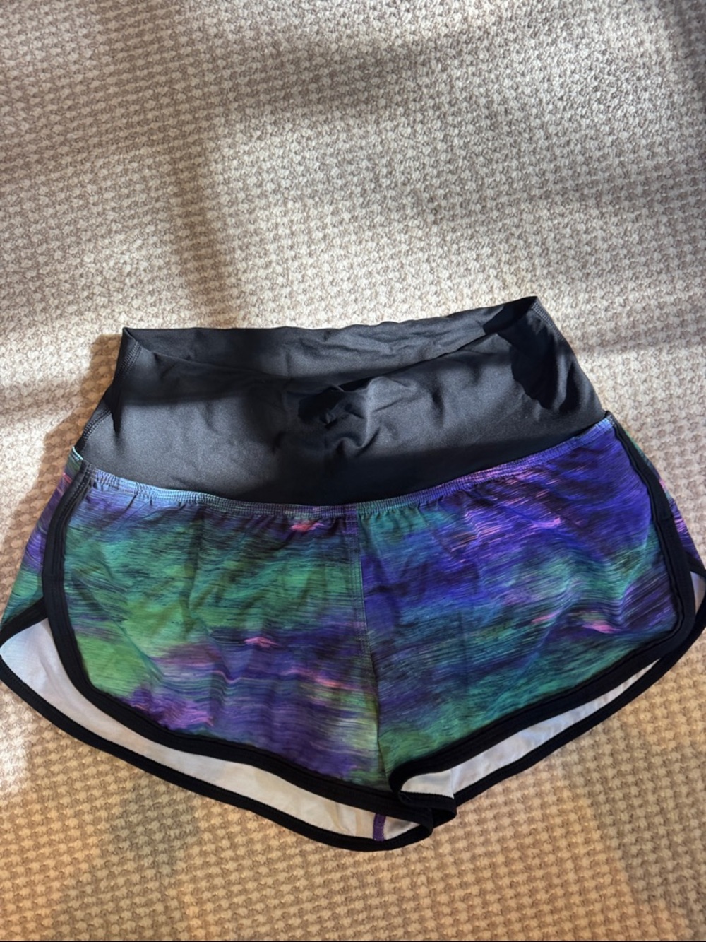 Lululemon Drop it Low Short